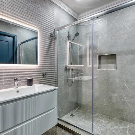 Malta Gem - 3br With Balconies 公寓
