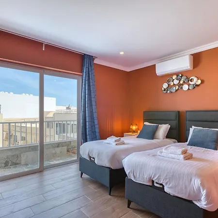 Malta Gem - 3br With Balconies 公寓 *