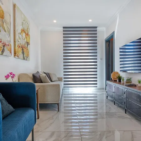 Malta Gem - 3br With Balconies 莫斯塔