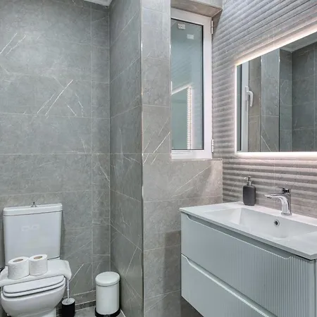 Malta Gem - 3br With Balconies 公寓